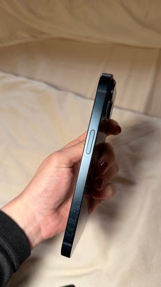 iPhone 14 128GB Azul Oscuro 86% Batería