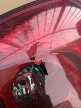 Piloto trasero izquierdo Peugeot 407