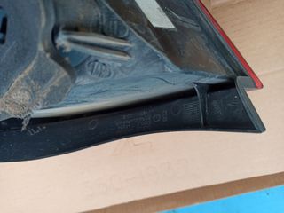 Piloto trasero izquierdo Peugeot 407