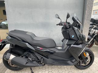 dasMoto vende BMW C400X con 11100 km (2022)