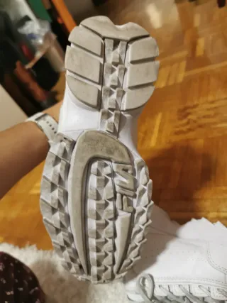 Deportivas Fila Chunky Talla 37 1/2 Blancas