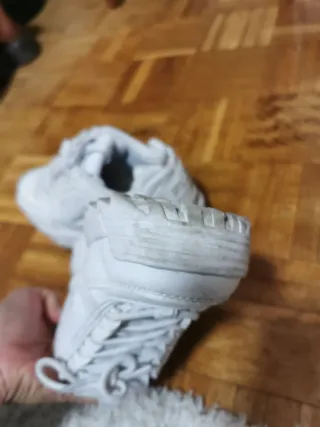 Deportivas Fila Chunky Talla 37 1/2 Blancas