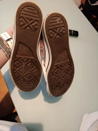 Zapatillas Converse Rosas y Plateadas