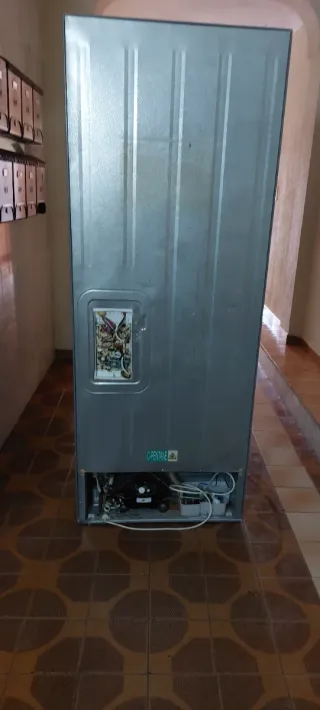 Nevera Saba fonciona correctamente