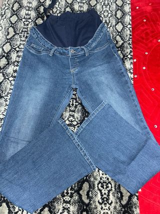 Lote 3 pantalones y 1 mono premamá