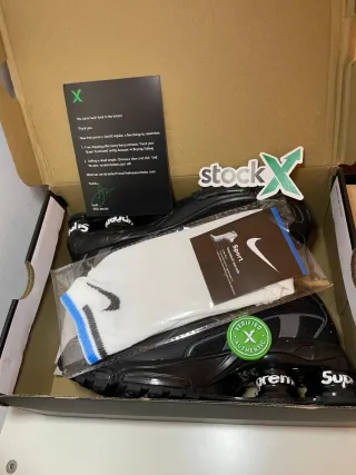 Nike Shox x Supreme Negro