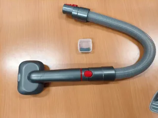 Manguera flexible Dyson y cepillo