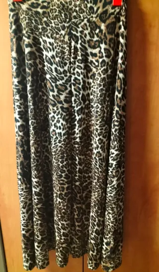 Falda larga animal print