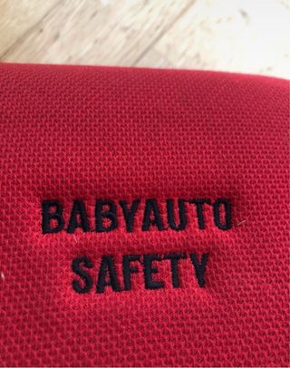 Elevador coche niño