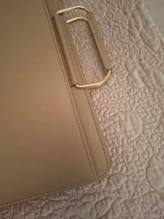 Funda ordenador y Portadocumentos Guy Laroche Beig