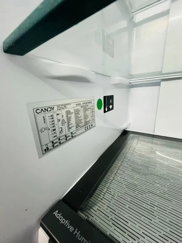 Nevera Candy 2m Alto 60cm Ancho