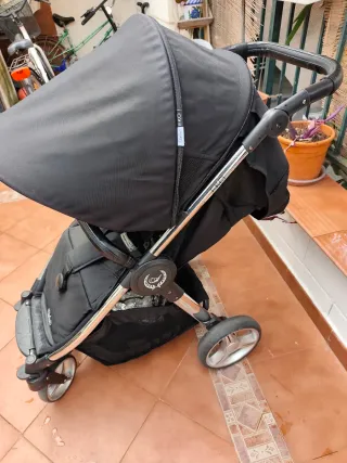 Silla de paseo negra