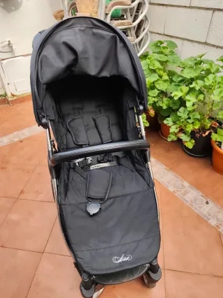 Silla de paseo negra