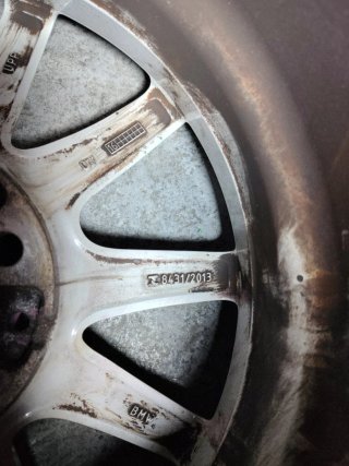 Llantas BMW 16" - PRECIO NEGOCIABLE!