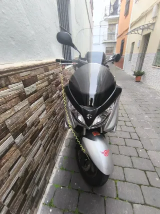 Suzuki Burgman ABS 125cc 2016 Plata