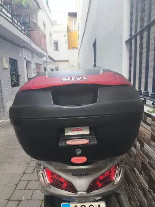 Suzuki Burgman ABS 125cc 2016 Plata