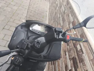 Suzuki Burgman ABS 125cc 2016 Plata