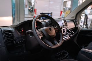 PEUGEOT BOXER CAMPER L2H2 140CV 6 VELOCIDADES