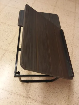 Mesita para cama/sofá madera y metal