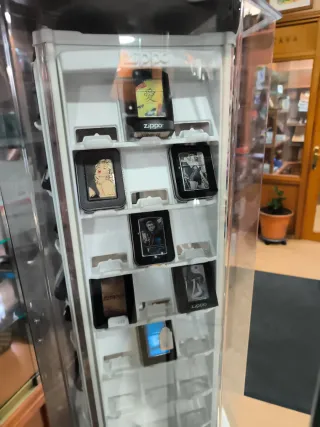 Raccolta di accendini Zippo