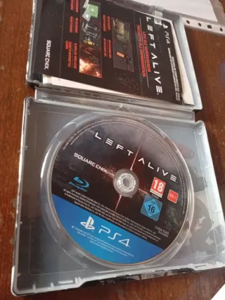 Left Alive PS4