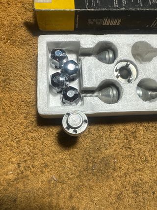 Antirrobo Ruedas Renault Boutique