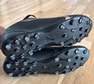 Botas de fútbol Puma Ultra Play Negras