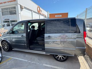 Mercedes-Benz Viano 2015