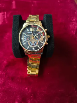 Reloj Geneva Hombre Negro y Dorado
