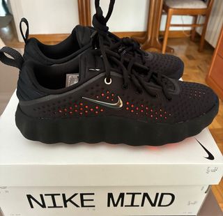 Nike Mind 002 Talla 40.5 Hombre 25.5cm