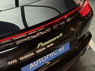 Porsche Panamera 4 E-Hybrid