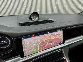 Porsche Panamera 4 E-Hybrid