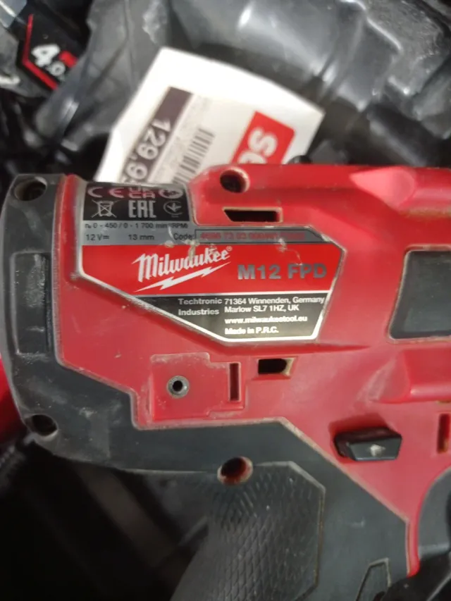 Taladro Percutor Milwaukee + 2 Baterías