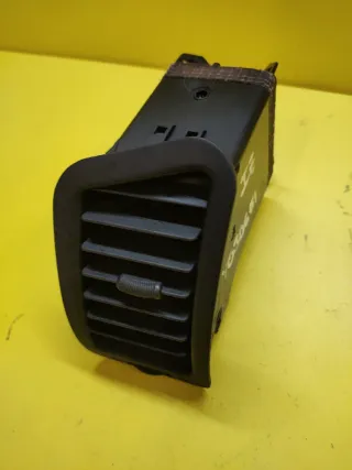 AIREADOR IZQUIERDO SALPICADERO TERRANO II MAVERICK