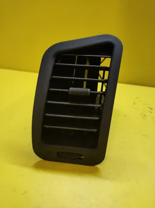 AIREADOR IZQUIERDO SALPICADERO TERRANO II MAVERICK