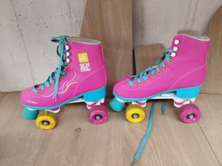 Patines rosas y casco de skate talla 39