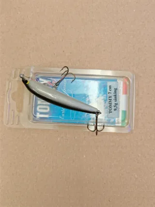 Set esce artificiali da pesca misti