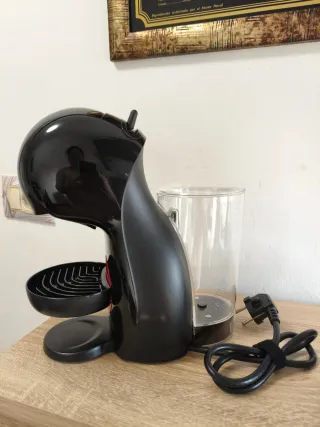 Cafetera Nescafé Dolce Gusto Negra