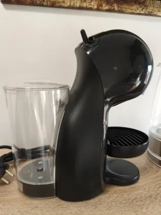 Cafetera Nescafé Dolce Gusto Negra