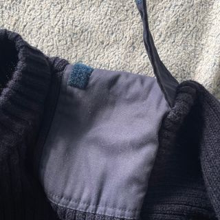 Jersey marinero azul con parches