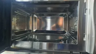 Microondas encastrable Corberó plateado