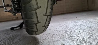 Hyosung Aquila 125 Cruiser Negra