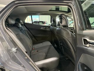 KIA Sportage 1.6 T-GDi HEV Tech 230 cv 2023