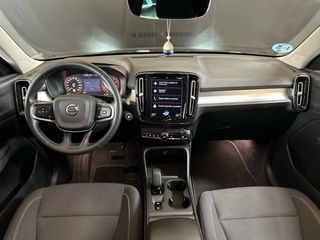 Volvo XC40 2021