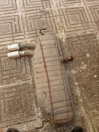 Silencioso trasero Audi S3 8L vaciado