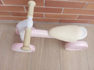 Bicicleta equilibrio primeros pasos Lionelo 1-3a