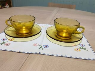 Juego 2 Tazas y Platos de desayuno