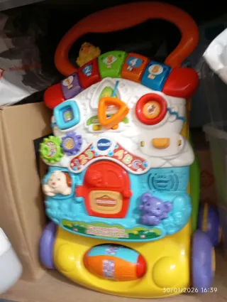 Andador correpasillos Vtech 2 en 1