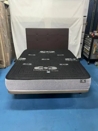Base tapizada + Colchón 150x190