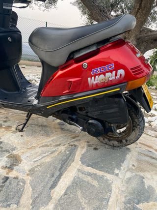 Kymco DJ 50 Scooter